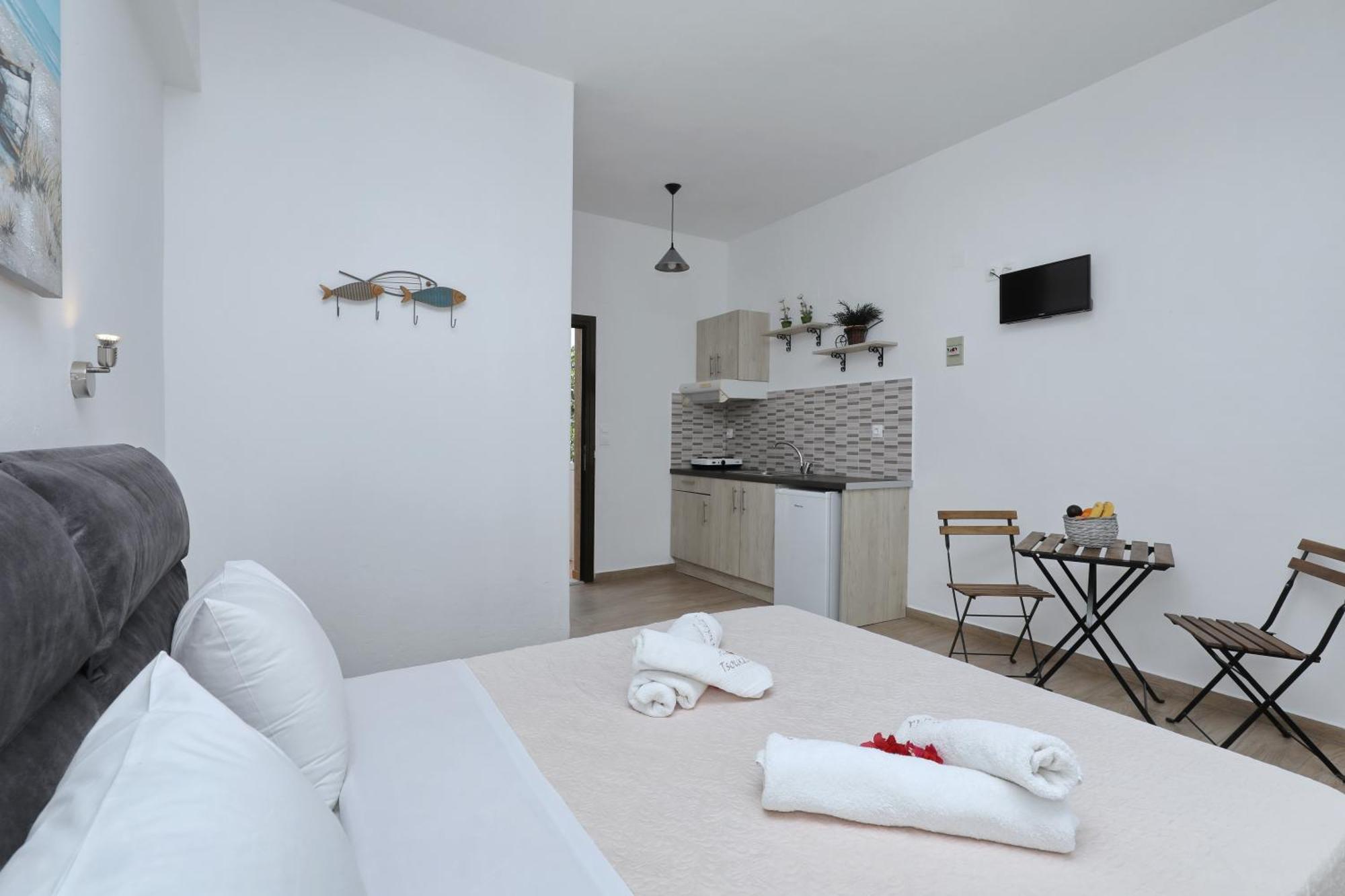 Tsoukalaria Studios Skopelos Extérieur photo
